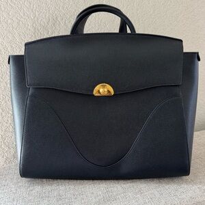 Elegant Black Leather Women's Bag